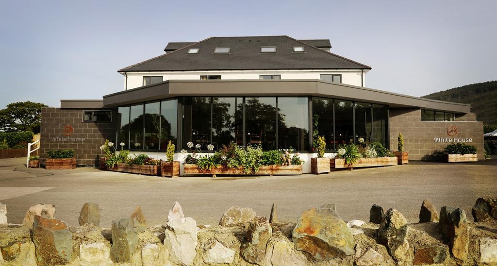 White House Hotel St Asaph Exterior photo